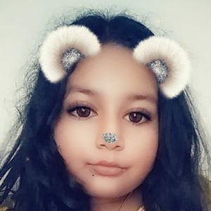 Meet your Posher, Esperanza